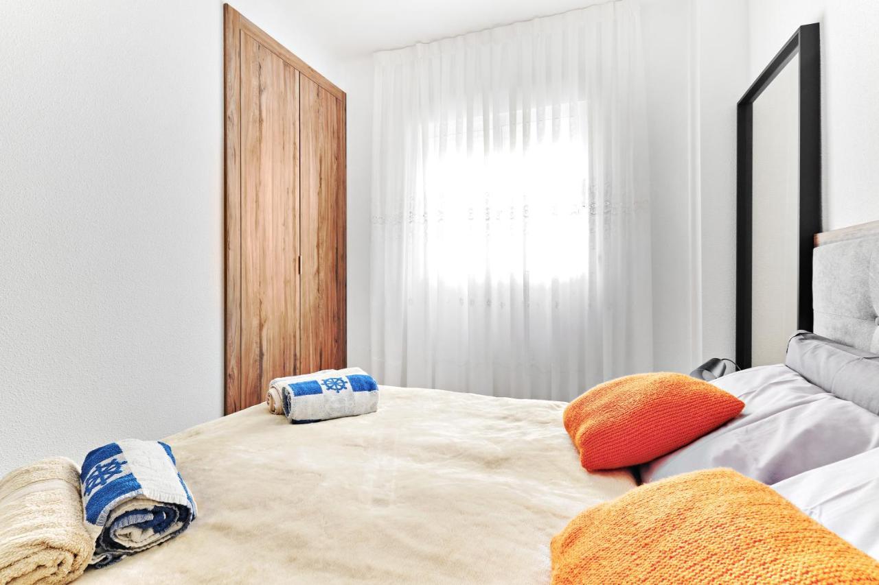 Cozy Apartment Near Playa Del Cura In Torrevieja Esterno foto
