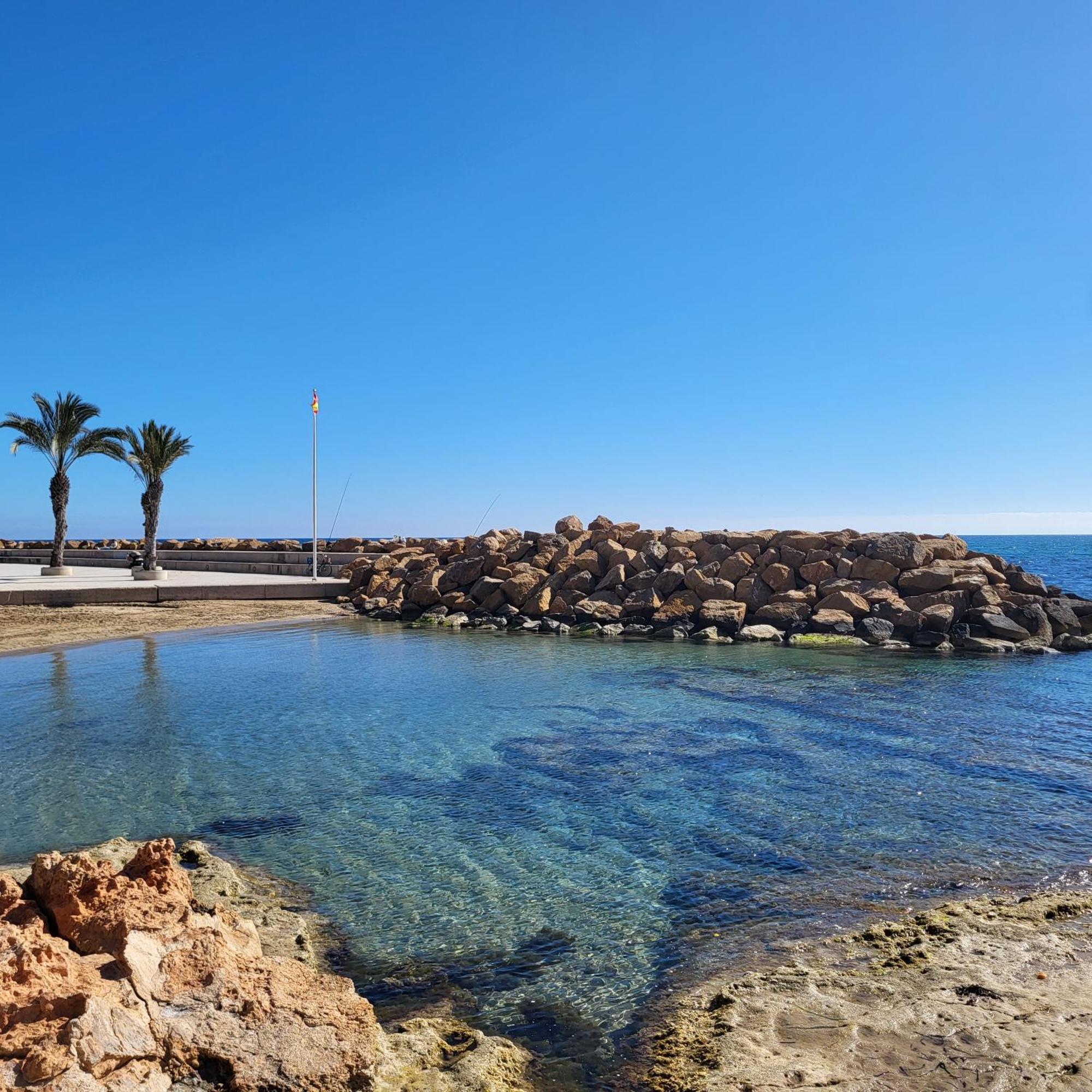 Cozy Apartment Near Playa Del Cura In Torrevieja Esterno foto